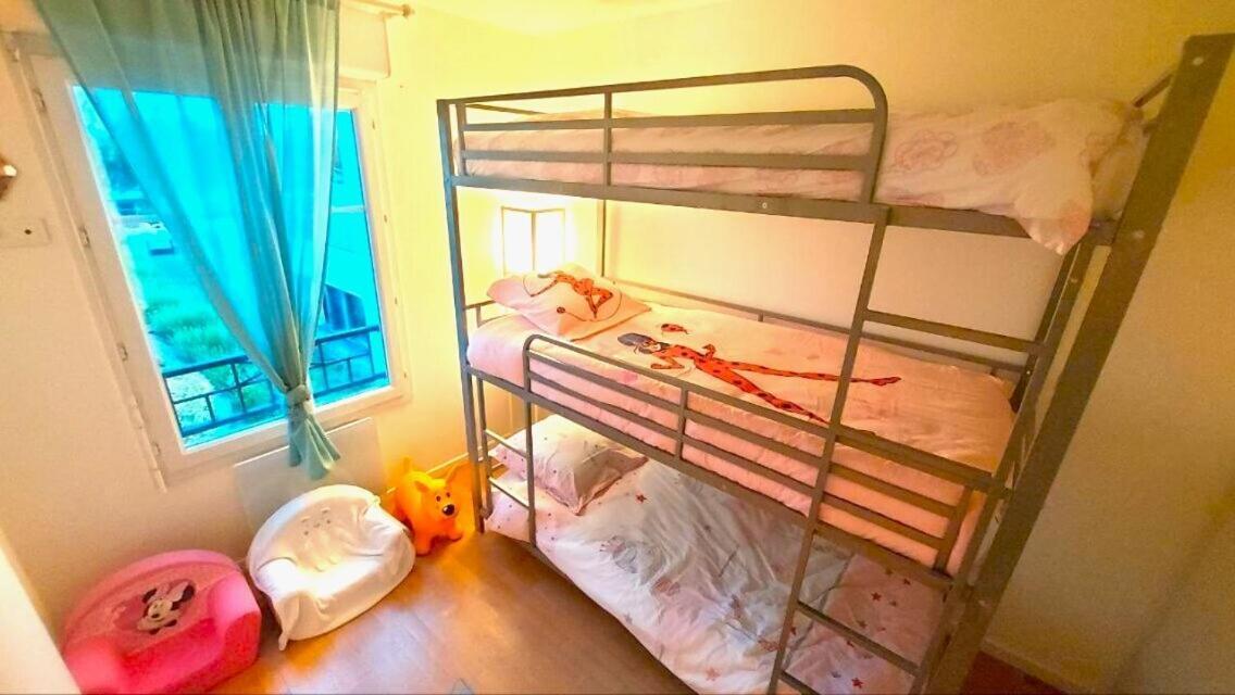 Appartement Familial Pour 6 Adultes Et 5 Enfants A 10 Min De Disney 贝利罗曼维利而 外观 照片